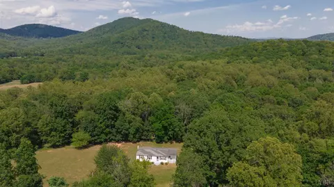 2050 High Peak Rd, Monroe, VA 24574 photo 2