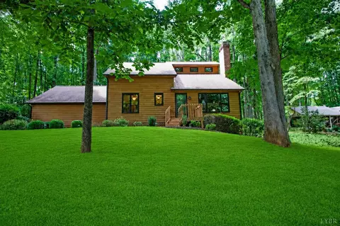 Undisclosed, Forest, VA 24551