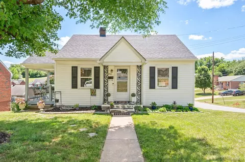 1301 Harding St, Lynchburg, VA 24502