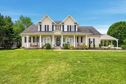 110 Harmony Ln, Forest, VA 24551