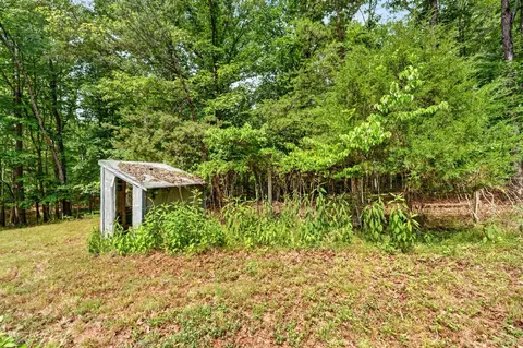 Exterior - 359 Liberty Ln, Buckingham, VA 23921 photo 9 of 23