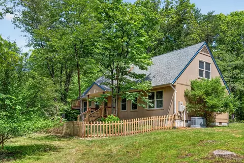 359 Liberty Ln, Buckingham, VA 23921