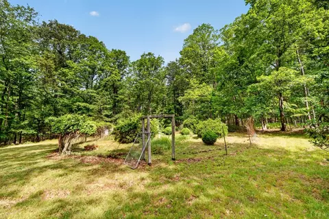 Exterior - 359 Liberty Ln, Buckingham, VA 23921 photo 6 of 23