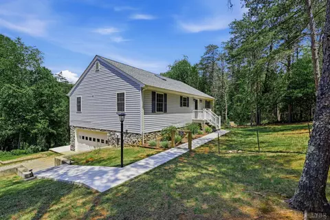 270 Bethel Ln, Monroe, VA 24574