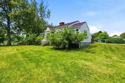 Exterior - 378 S Five Forks Rd, Monroe, VA 24574 photo 5 of 11
