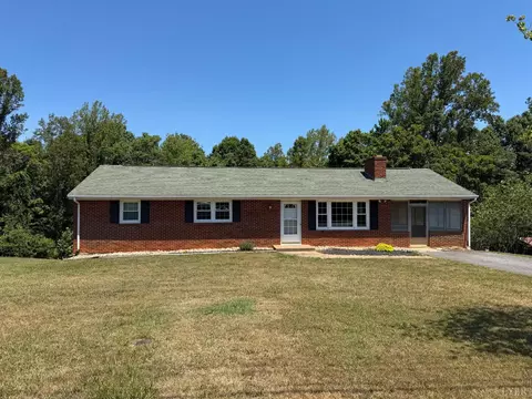 182 Orchard Dr, Madison Heights, VA 24572