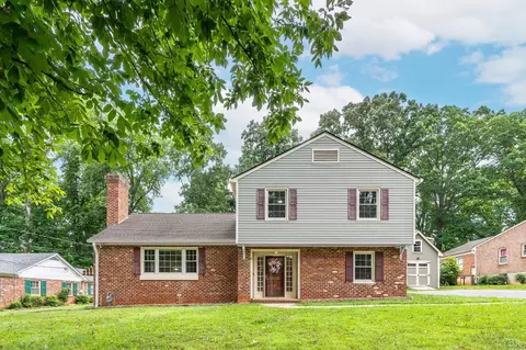 3004 Ravenwood Dr, Lynchburg, VA 24503