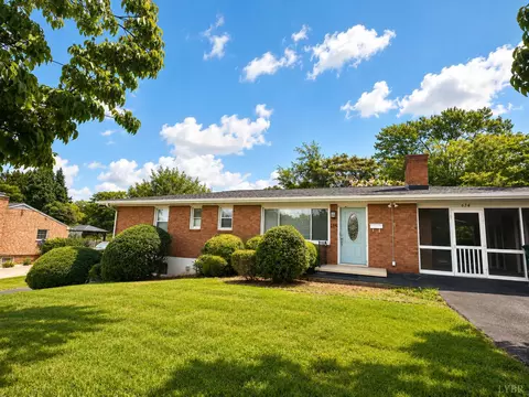 634 Hayes Dr, Lynchburg, VA 24502