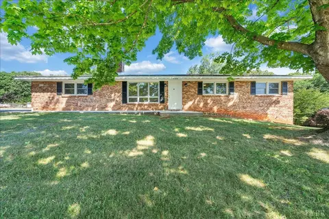 Exterior - 121 Ridgeview Rd, Hurt, VA 24563 photo 16 of 19