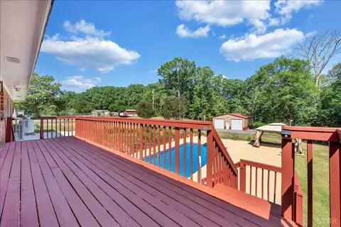Exterior - 121 Ridgeview Rd, Hurt, VA 24563 photo 4 of 19