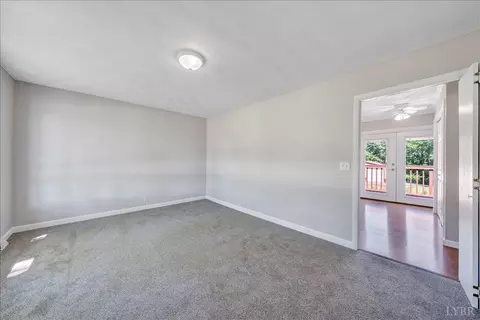 Bedroom - 121 Ridgeview Rd, Hurt, VA 24563 photo 1 of 7