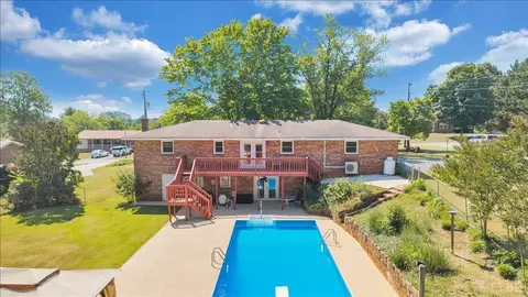Exterior - 121 Ridgeview Rd, Hurt, VA 24563 photo 17 of 19