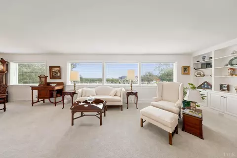 Living - 1237 Austin Mill Rd, Evington, VA 24550 photo 2 of 6