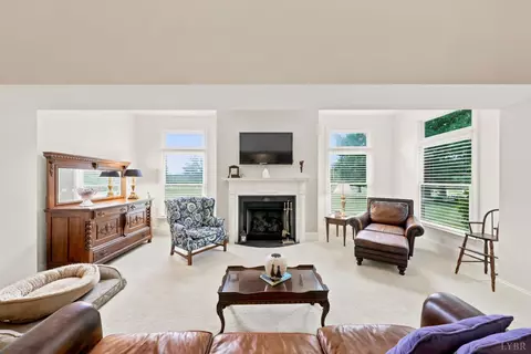 Living - 1237 Austin Mill Rd, Evington, VA 24550 photo 4 of 6