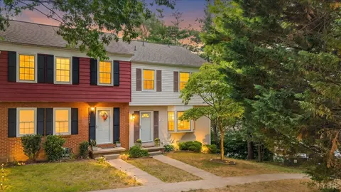 4624 Dyer Ct, Roanoke, VA 24018