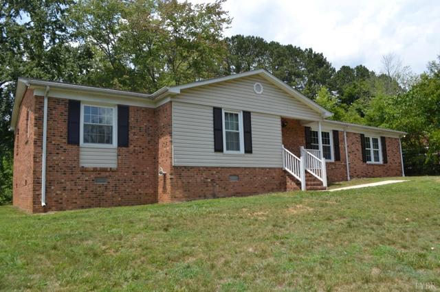 105 Thomas Cir, Farmville, VA 23901