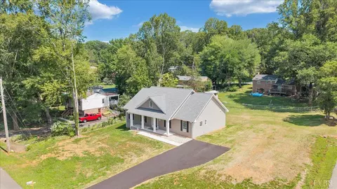 View/Area - 222 Graves Dr, Forest, VA 24551 photo 1 of 6