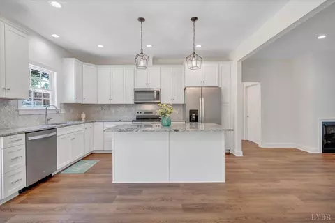 Kitchen - 222 Graves Dr, Forest, VA 24551 photo 2 of 6