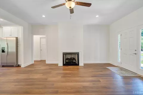 Living - 222 Graves Dr, Forest, VA 24551 photo 1 of 4
