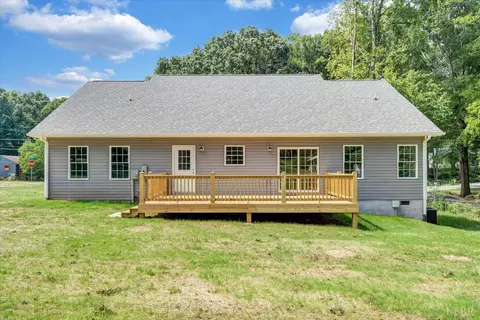Exterior - 222 Graves Dr, Forest, VA 24551 photo 4 of 19