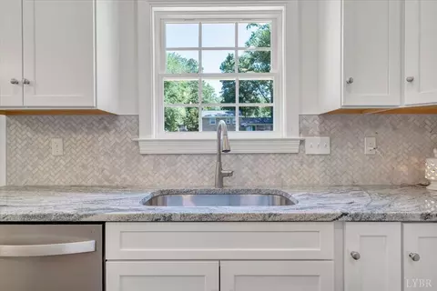 Kitchen - 222 Graves Dr, Forest, VA 24551 photo 5 of 6