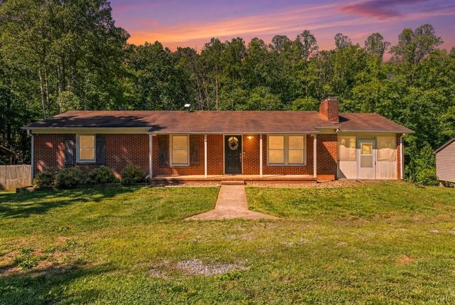 439 Gala Lake Rd, Spout Spring, VA 24593