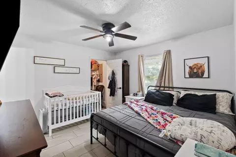 Bedroom - 3237 Dearborn Rd, Evington, VA 24550 photo 4 of 5