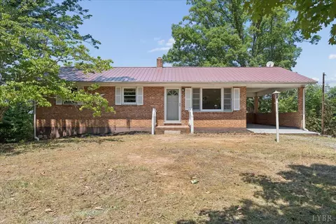 701 Brights Rd, Gretna, VA 24557