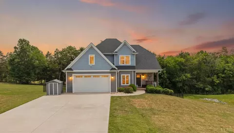 266 Timber Ridge Dr, Forest, VA 24551