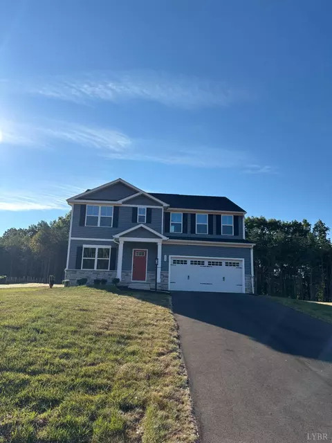 113 Overlook Dr, Lynchburg, VA 24504