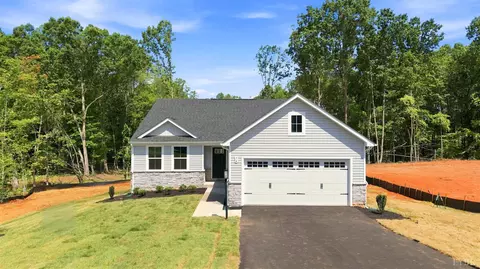 76 Overlook Dr, Lynchburg, VA 24504
