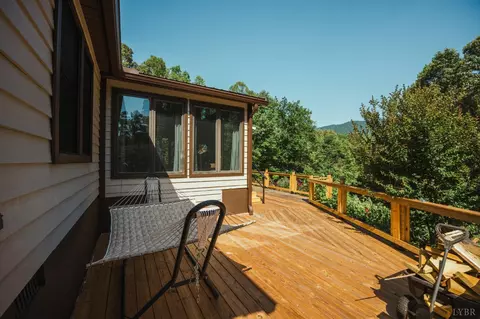 Exterior - 1019 Wagon Trail Rd, Monroe, VA 24574 photo 8 of 36