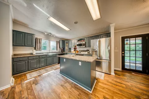 Kitchen - 1019 Wagon Trail Rd, Monroe, VA 24574 photo 2 of 3