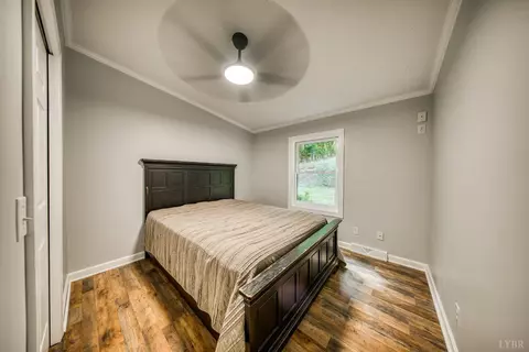 Bedroom - 1019 Wagon Trail Rd, Monroe, VA 24574 photo 2 of 6