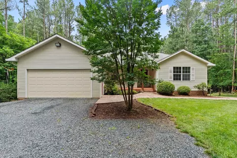 330 Hiley Ter, Lynchburg, VA 24504