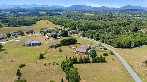 View/Area - 102 Cold Branch Rd, Forest, VA 24551 photo 5 of 8