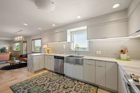 Kitchen - 102 Cold Branch Rd, Forest, VA 24551 photo 6 of 6