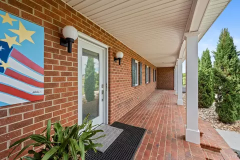 Exterior - 102 Cold Branch Rd, Forest, VA 24551 photo 3 of 11