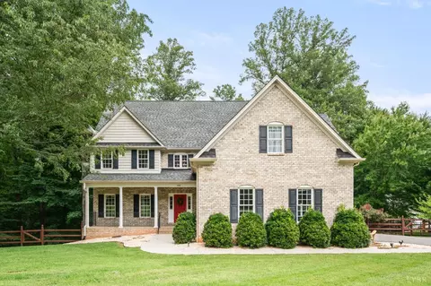 199 Irvington Springs Rd, Lynchburg, VA 24503