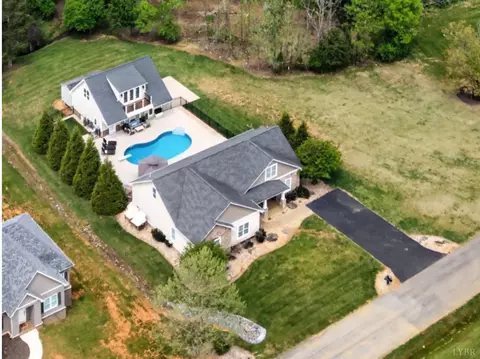 1079 Wills Way, Forest, VA 24551