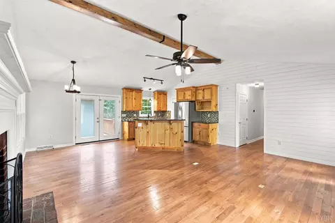 Living - 137 Deer Path, Rustburg, VA 24588 photo 3 of 7