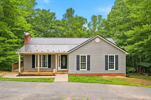 137 Deer Path, Rustburg, VA 24588