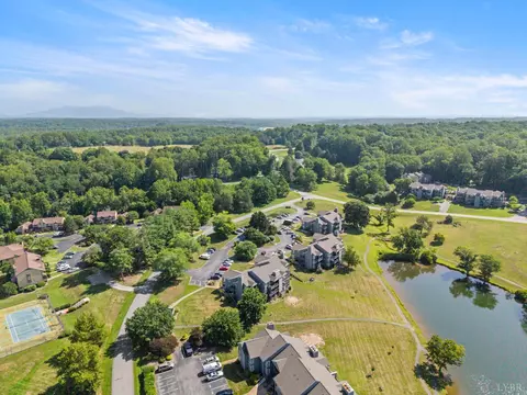 View/Area - 2322 Deer Run, Forest, VA 24551 photo 5 of 6