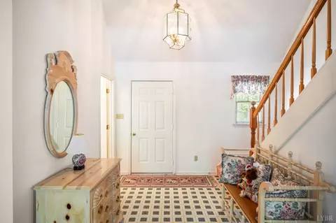 440 Splitrail Rd, Rustburg, VA 24588 photo 3