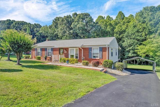 1304 Gilmore Cir, Lynchburg, VA 24501