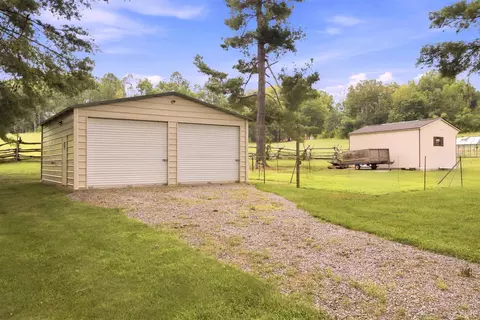 Exterior - 607 Wellington Dr, Forest, VA 24551 photo 11 of 21