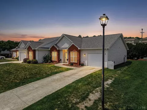 29 Crocetti Ln, Lynchburg, VA 24501