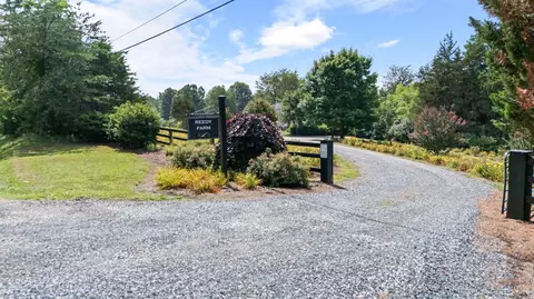 3227 Elon Rd, Monroe, VA 24574 photo 2
