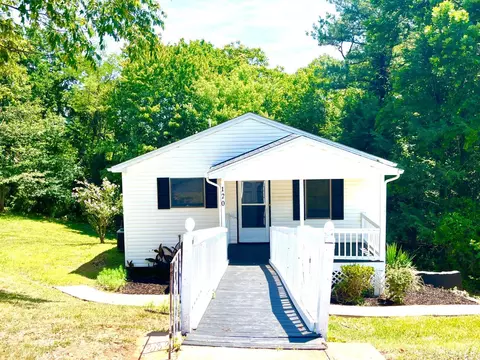120 Bright Star Ct, Lynchburg, VA 24501