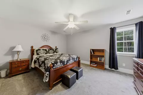 Bedroom - 279 Tradewind Dr, Evington, VA 24550 photo 8 of 9